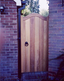 Bow Shape Top Framed, Brace and Ledge (Iroko) image