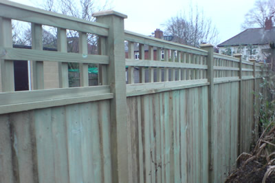 Featherboard with Square Trellis on Top image